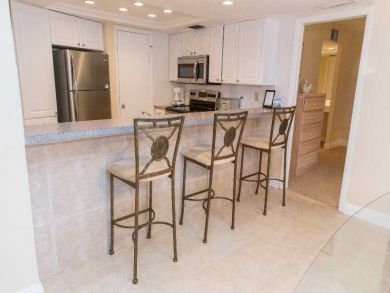 Siesta Key Two Bedroom Beach Condo Pool Views